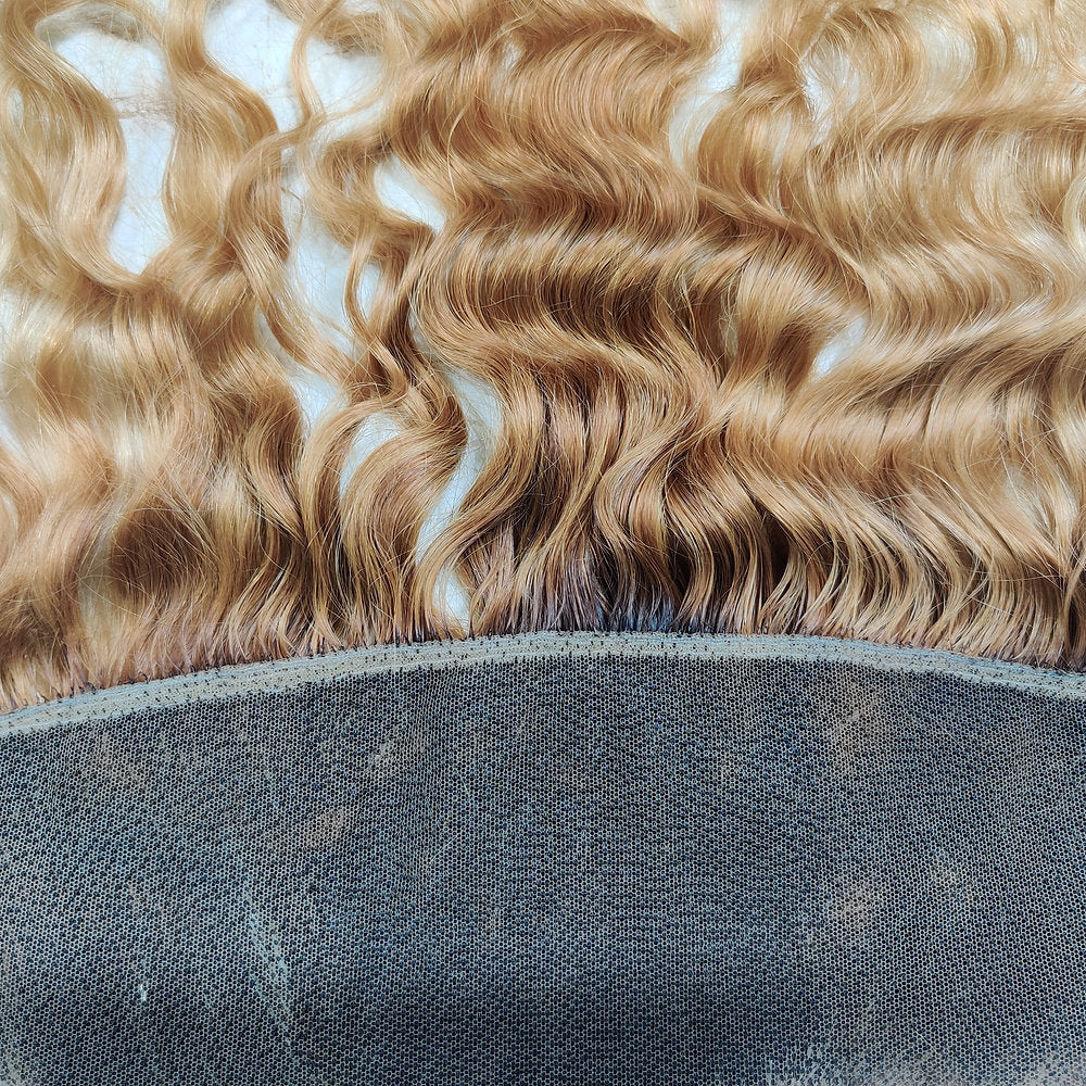 HONEY BLONDE WAVY FRONTALS