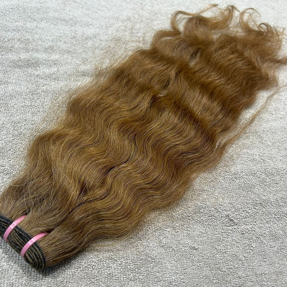 Honey Blonde Wavy Hair Extensions